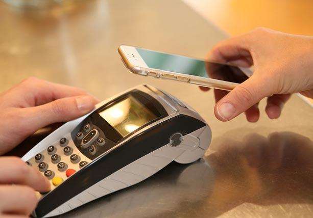 做移動支付招商賺錢嗎？